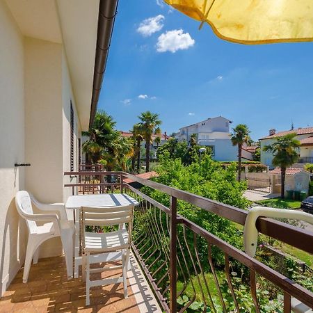 Apartments Milan 포레치 외부 사진