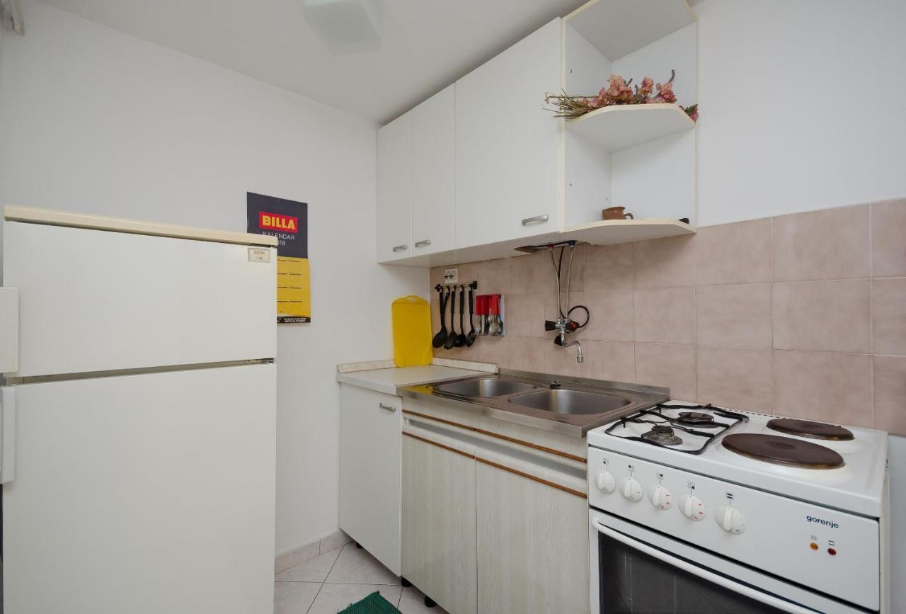 Apartments Milan 포레치 외부 사진