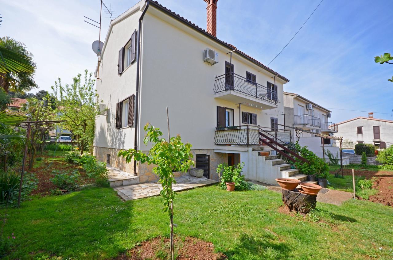 Apartments Milan 포레치 외부 사진