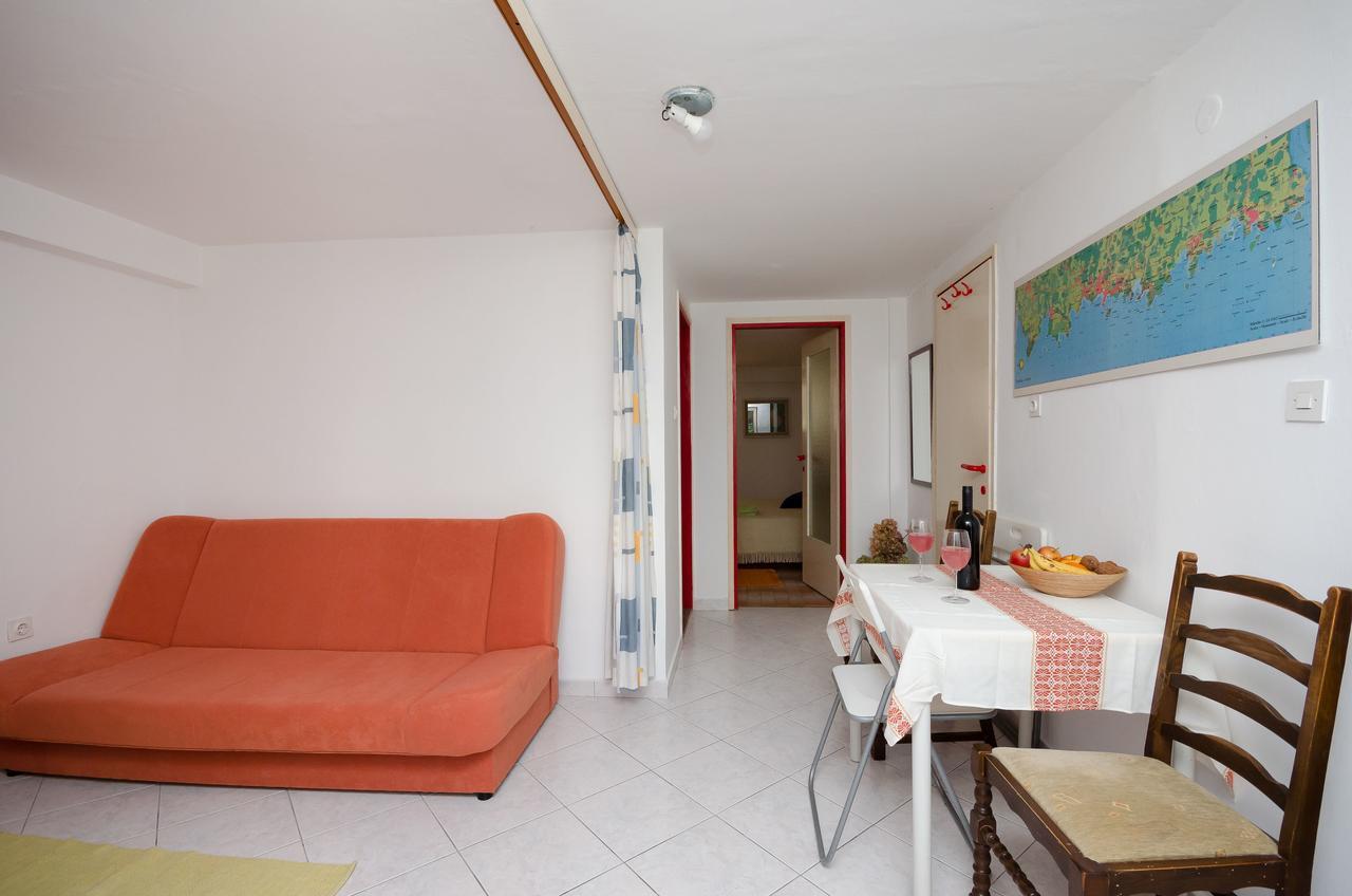Apartments Milan 포레치 외부 사진