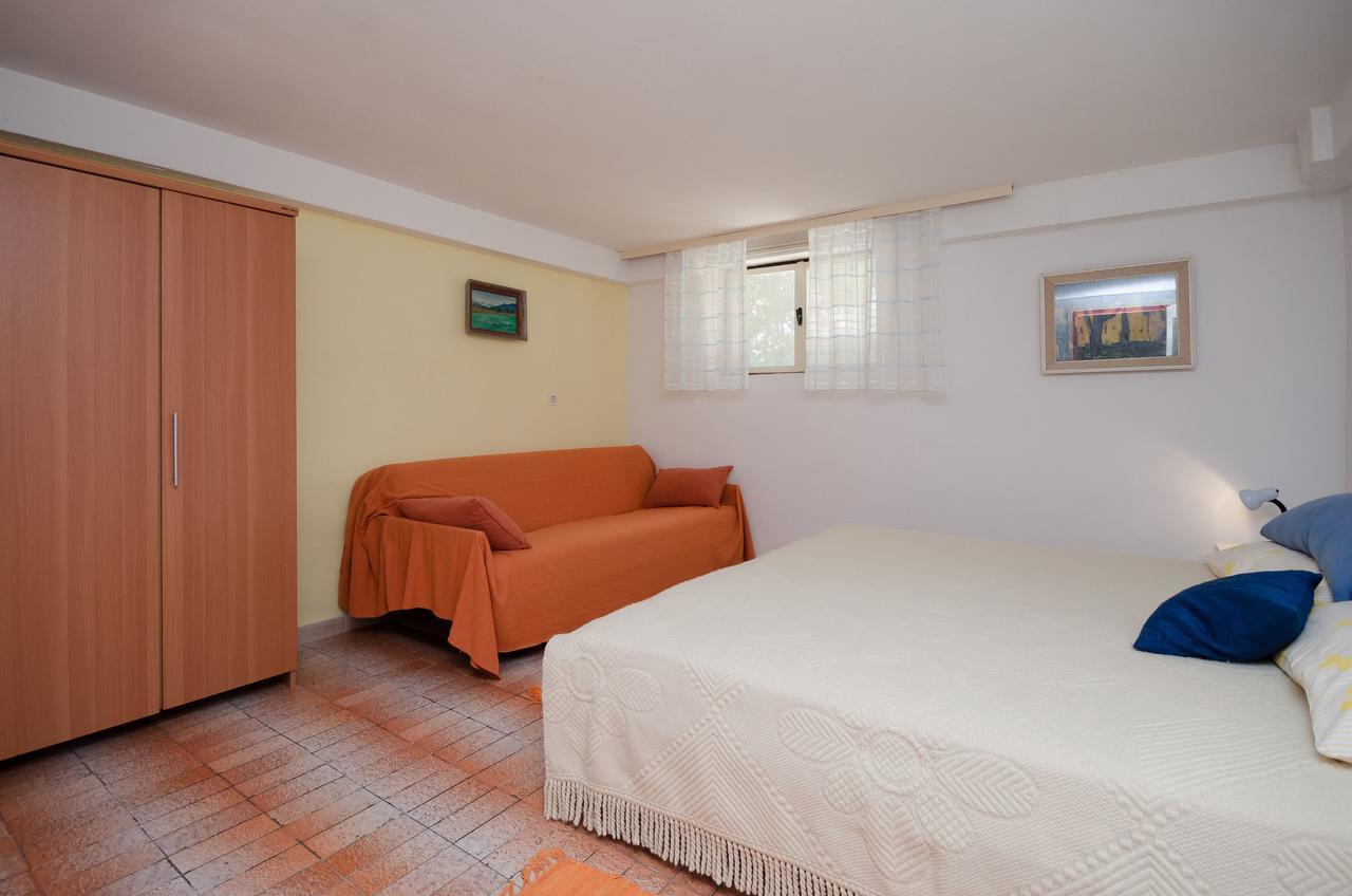 Apartments Milan 포레치 외부 사진