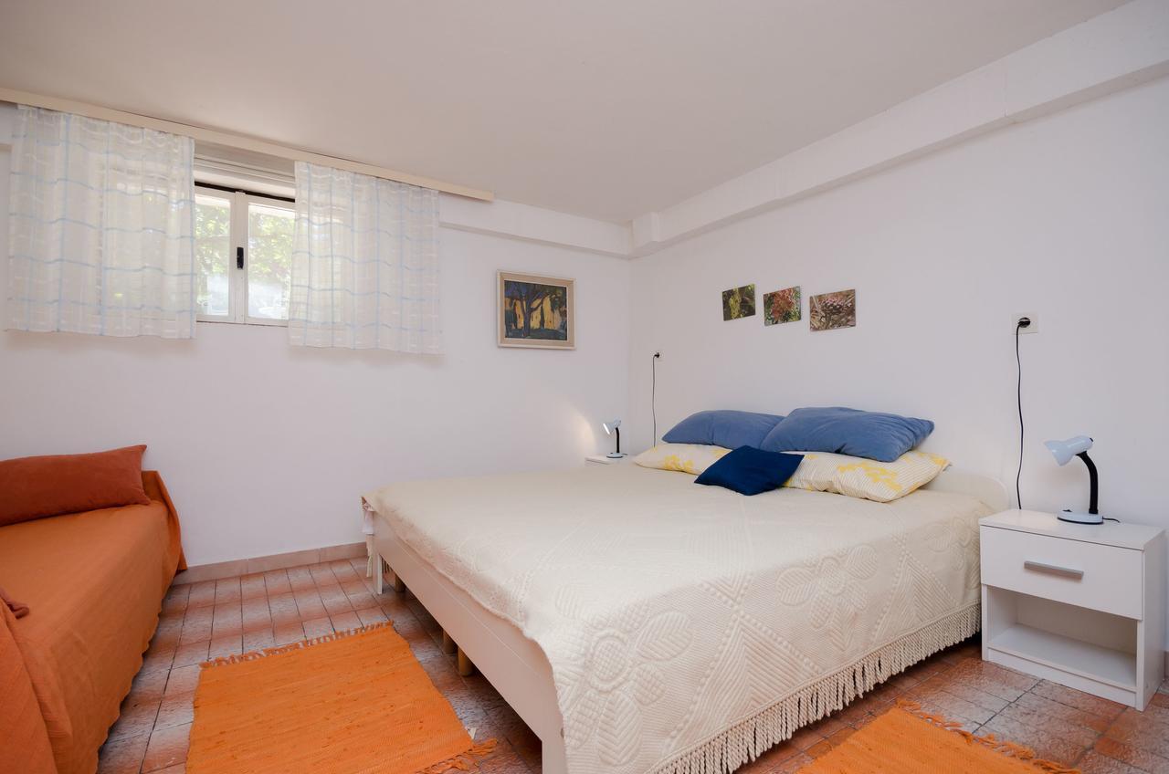 Apartments Milan 포레치 외부 사진